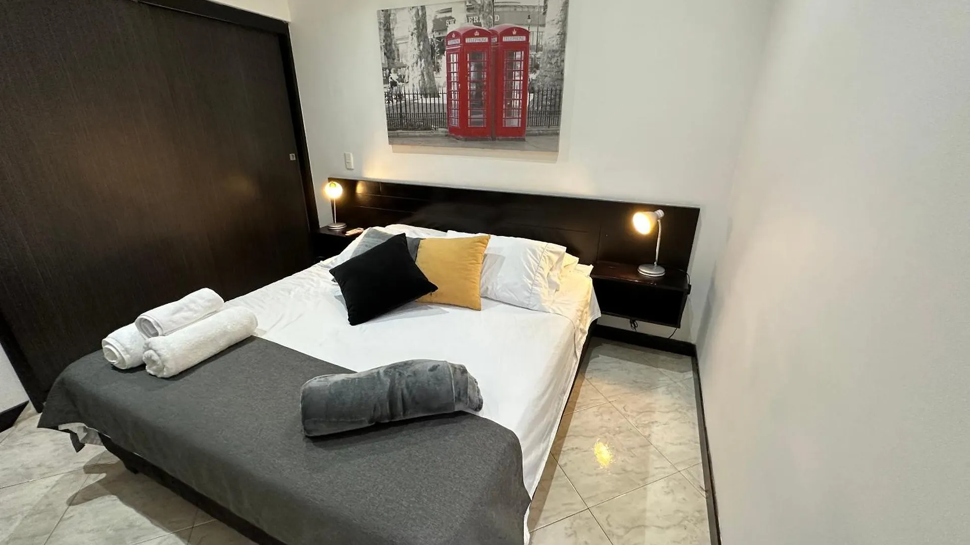 Daire London Suites, By Poblado Suites Medellín